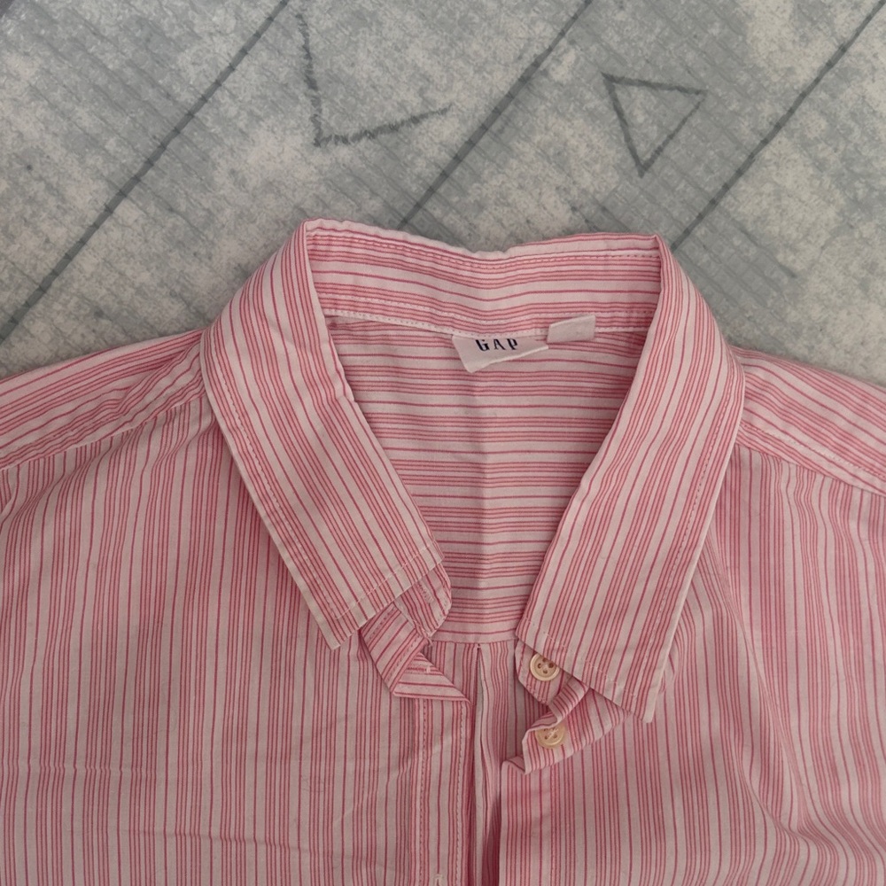GAP Pink Striped Cotton Button Down